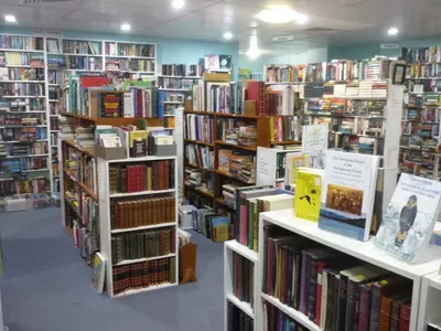 Blue Mountains Books