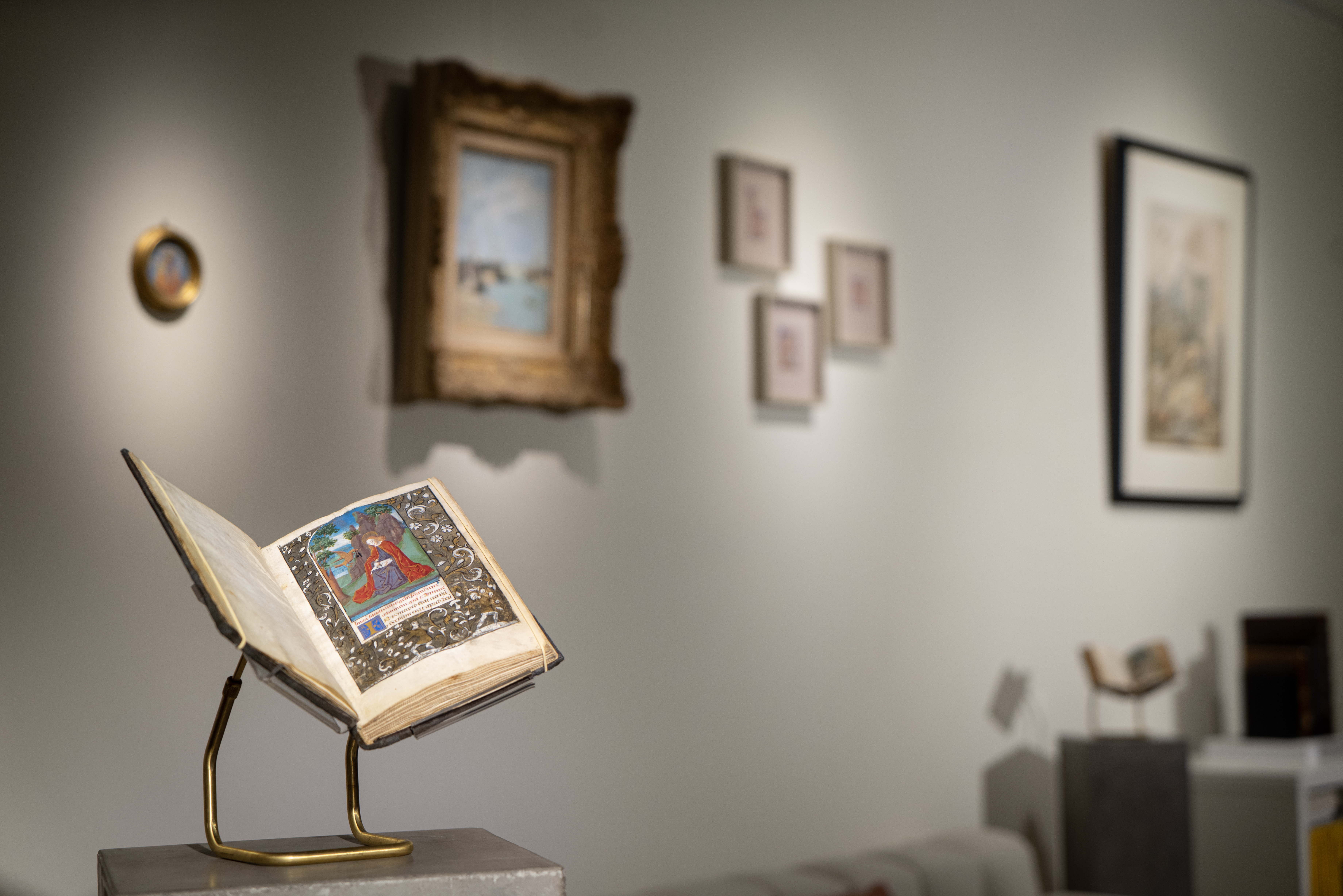 La Gabrielle Fine Arts