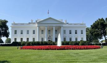 White House Cropped Copyright Angelika Elstner