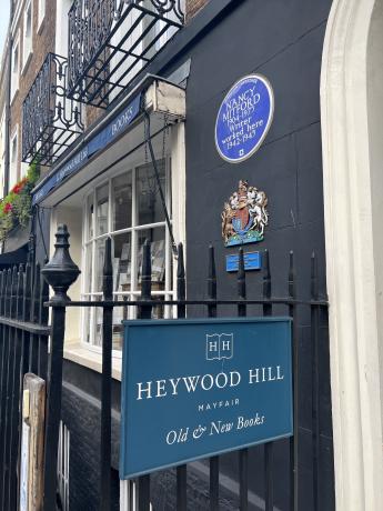Heywood Hill 1