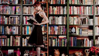 Articles 748 image1 bibliodeviant felicia day
